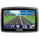 TomTom XL Live 12M Europe Navigationsgerät (10,9 cm (4,3 Zoll) Display, 42 Länderkarten, Fahrspurassistent, Text-to-Speech, 12 Monate Live Dienste, TMC Gutschein)